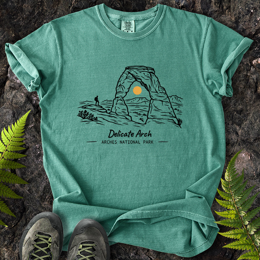 Delicate Arch Sketch T-Shirt