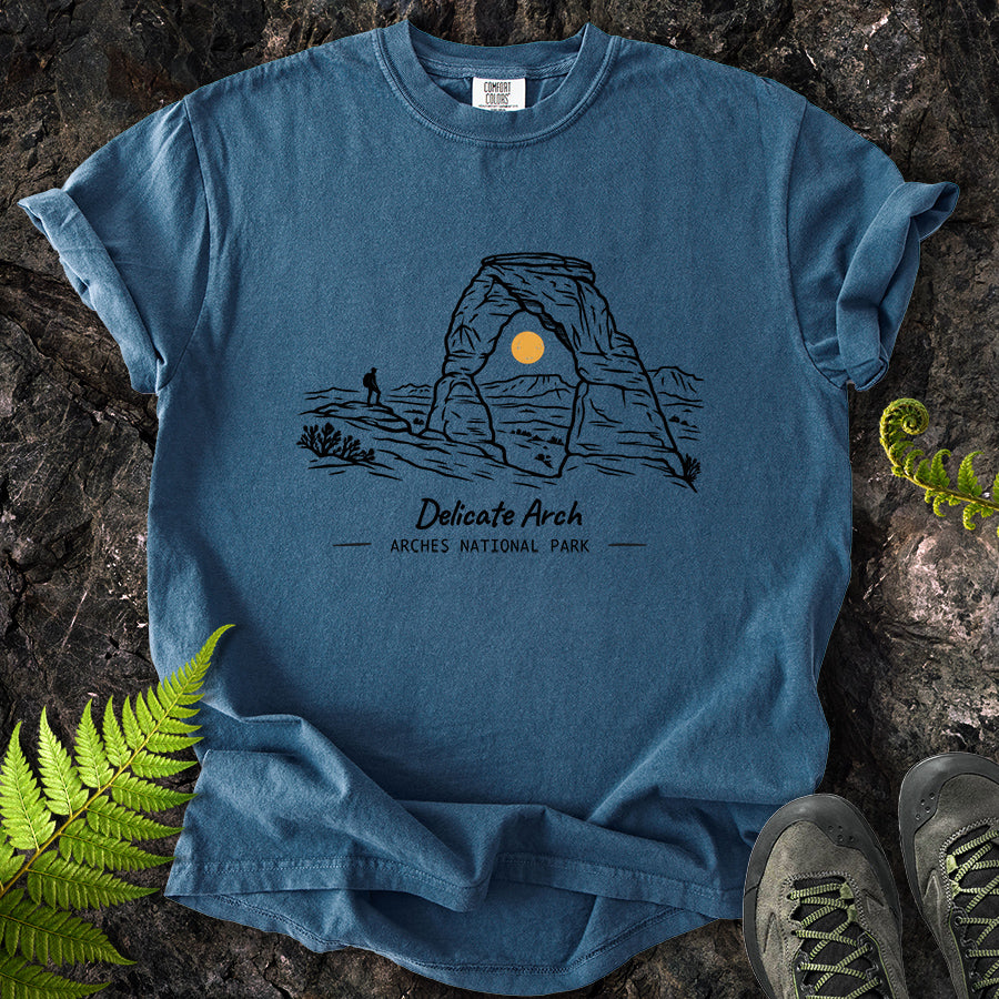 Delicate Arch Sketch T-Shirt
