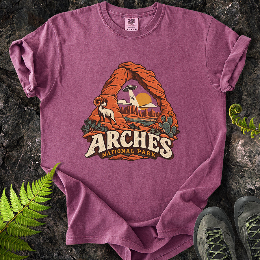 Arches Abducted T-Shirt