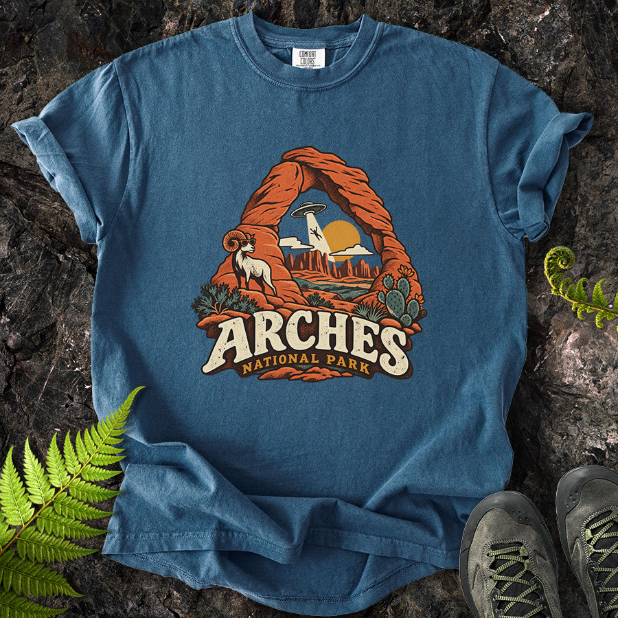 Arches Abducted T-Shirt
