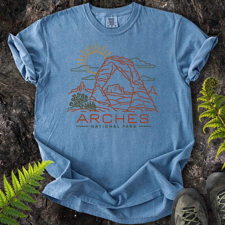 Delicate Arch Lines T-Shirt