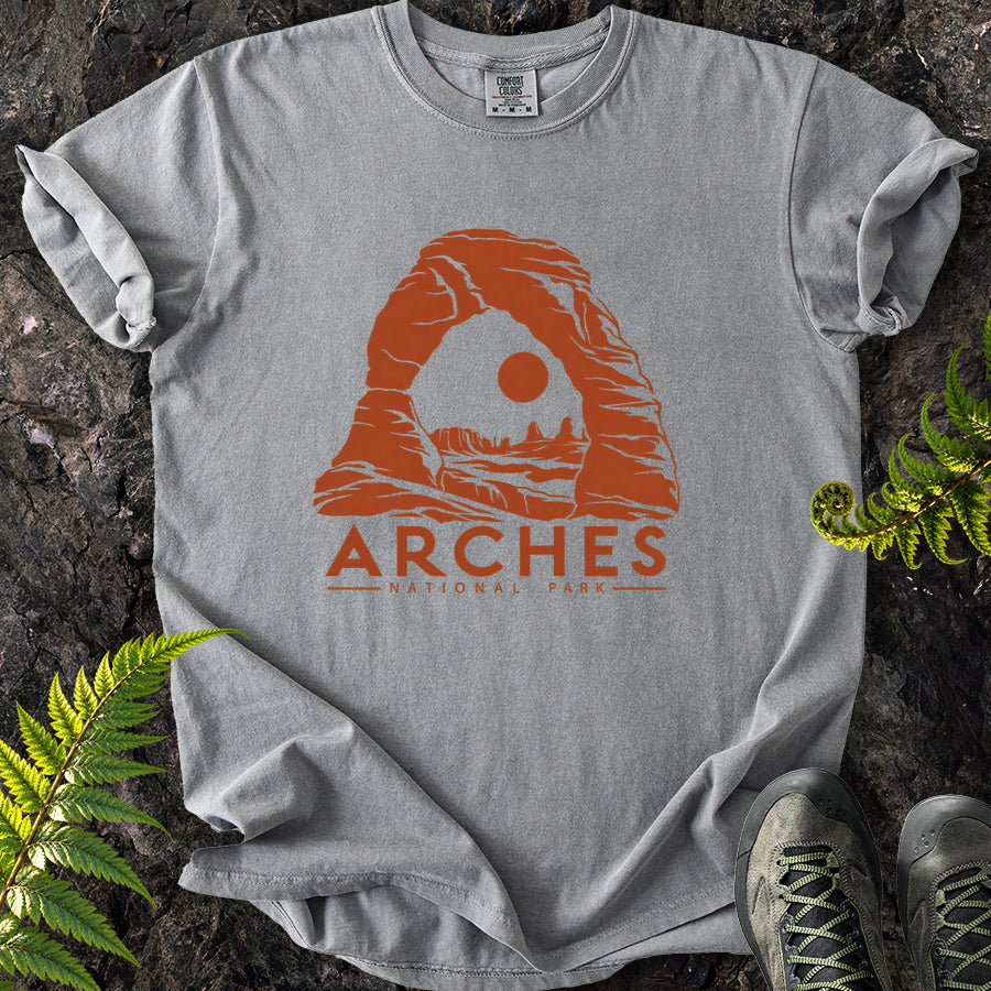 Delicate Arch Silhouette T-Shirt