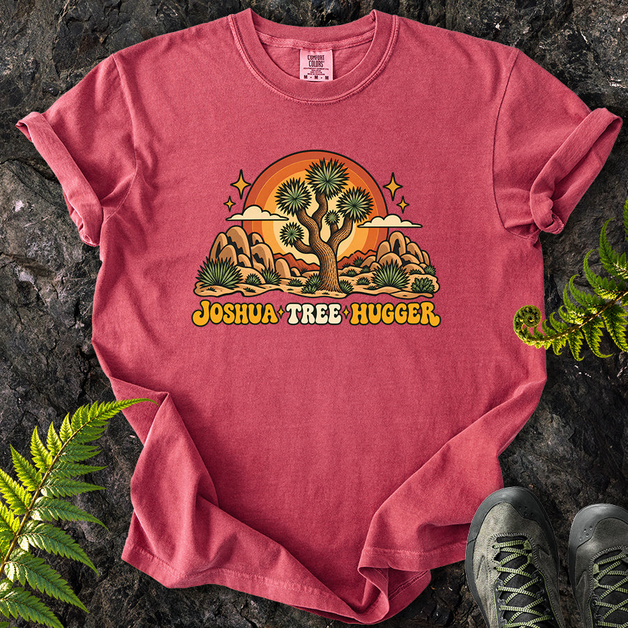 Joshua Tree Hugger Sun Retro T-Shirt