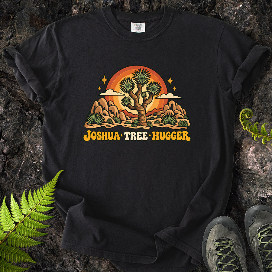 Joshua Tree Hugger Sun Retro T-Shirt