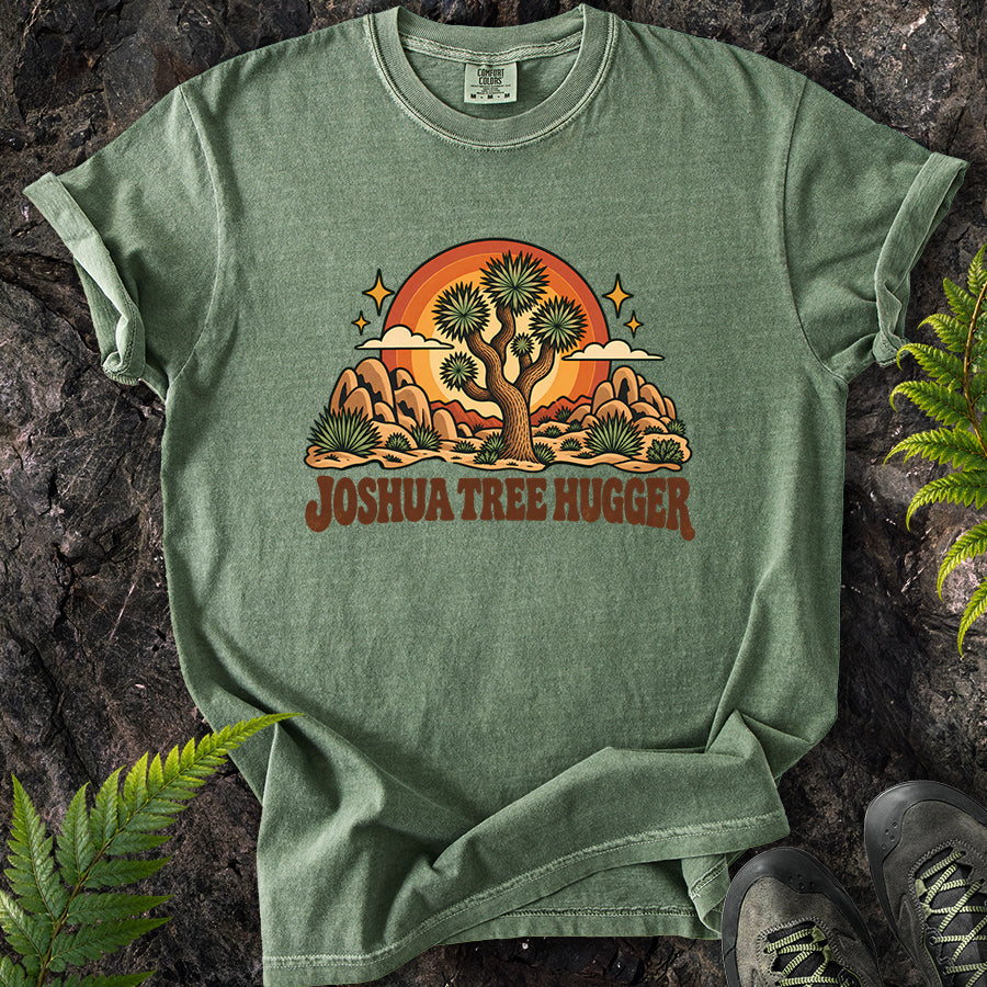Joshua Tree Hugger Sun Retro T-Shirt