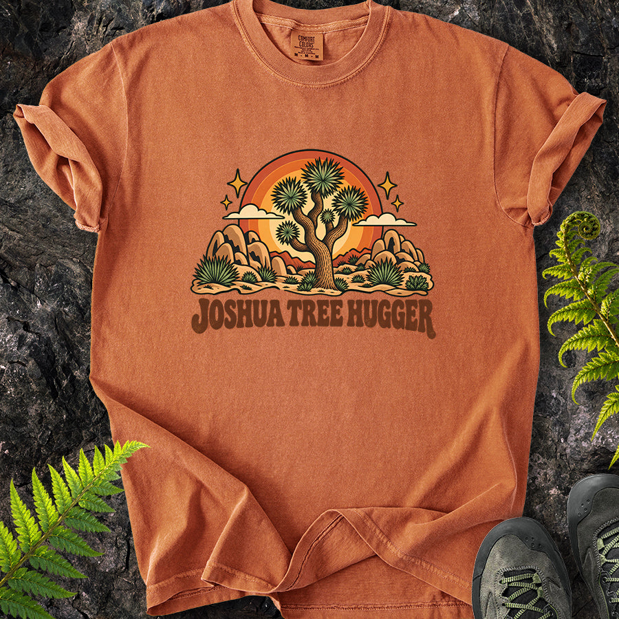 Joshua Tree Hugger Sun Retro T-Shirt
