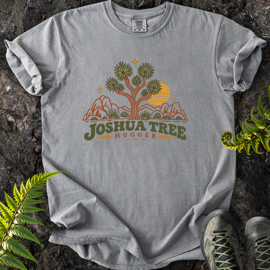 Joshua Tree Hugger Green Lines T-Shirt