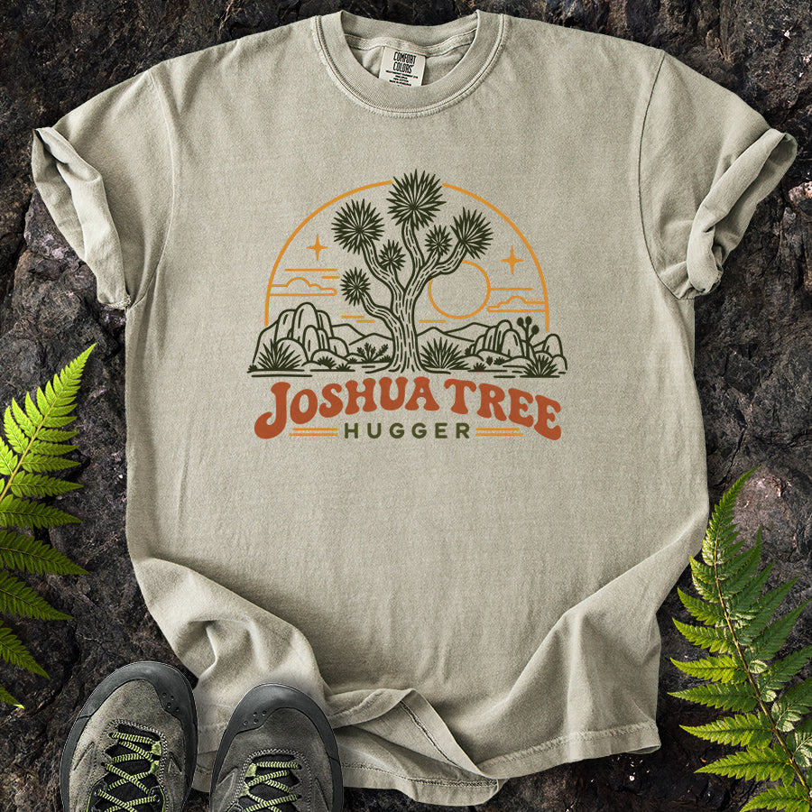 Joshua Tree Hugger Brown Lines T-Shirt
